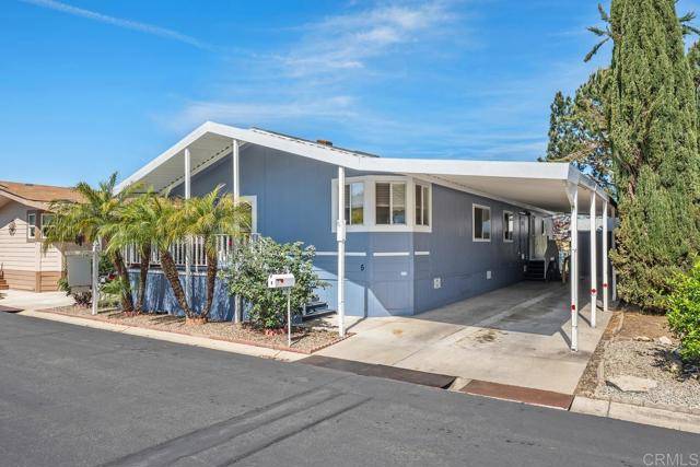 Escondido, CA 92029,1001 S Hale ##5