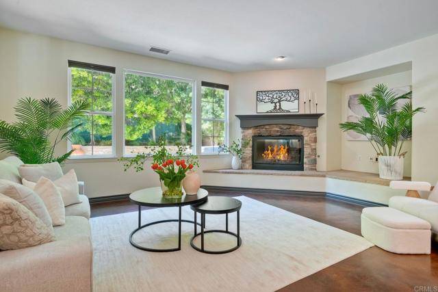Carlsbad, CA 92009,3518 Camino Cereza