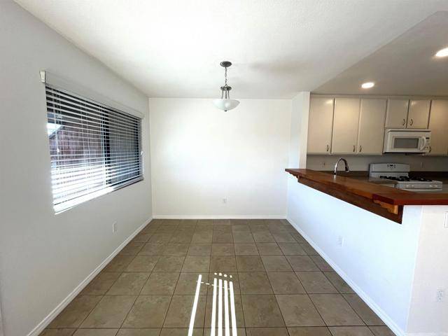 Cardiff By The Sea, CA 92007,2556 Ocean Cove Dr.