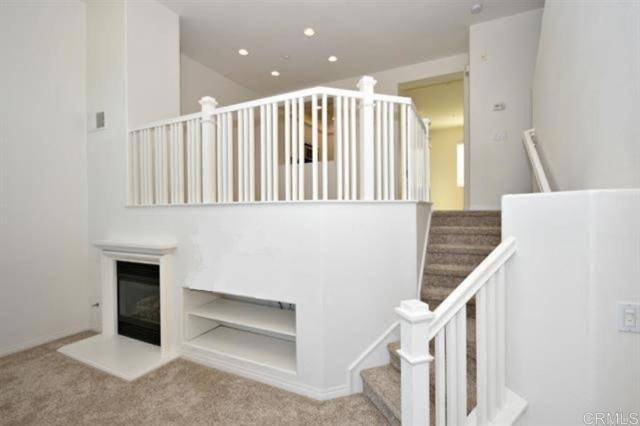Oceanside, CA 92056,4372 Pacifica Way #2