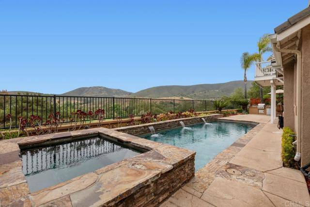 San Marcos, CA 92069,320 Crownview Ct
