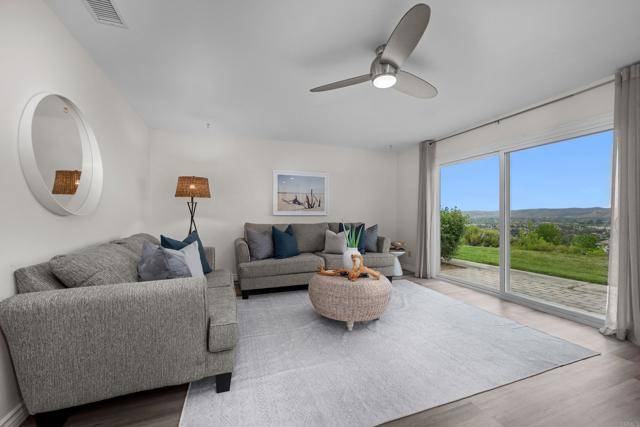 Oceanside, CA 92057,4302 Dowitcher Way