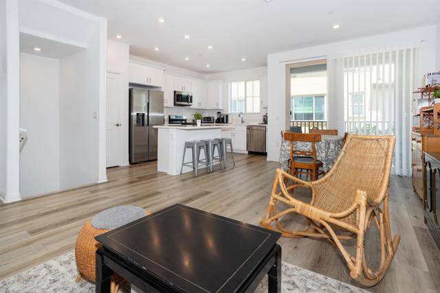 Oceanside, CA 92056,1807 Mesquite Way