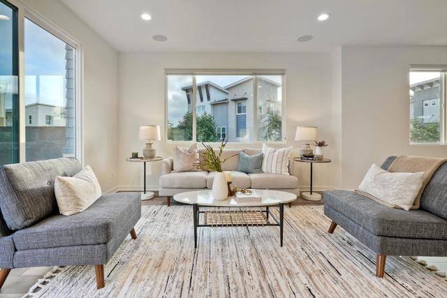 Carlsbad, CA 92011,6090 COLT Place #104