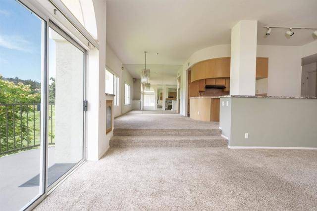 Carlsbad, CA 92009,2532 Navarra Drive #A