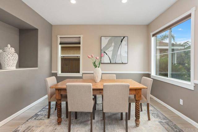 Oceanside, CA 92057,339 Alamo Way