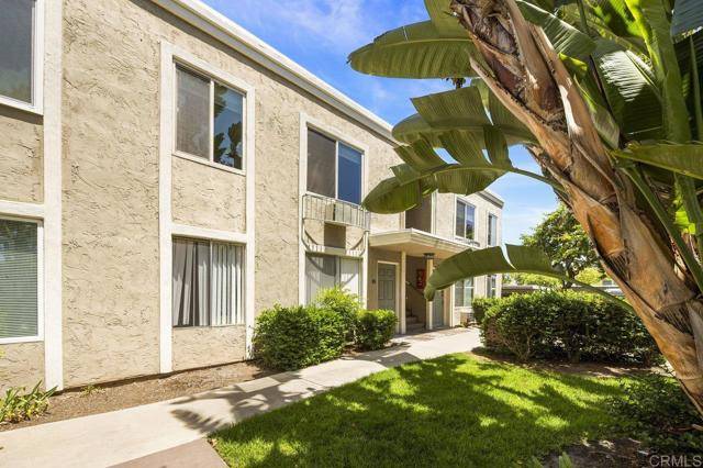 Escondido, CA 92026,1240 N Broadway #30