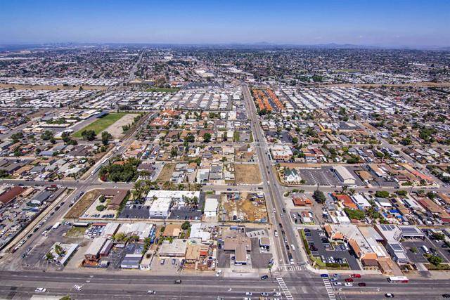 Chula Vista, CA 91911,3rd & Zenith Street