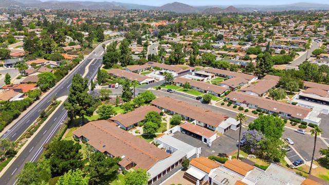 San Diego, CA 92128,16566 Caminito Vecinos #31