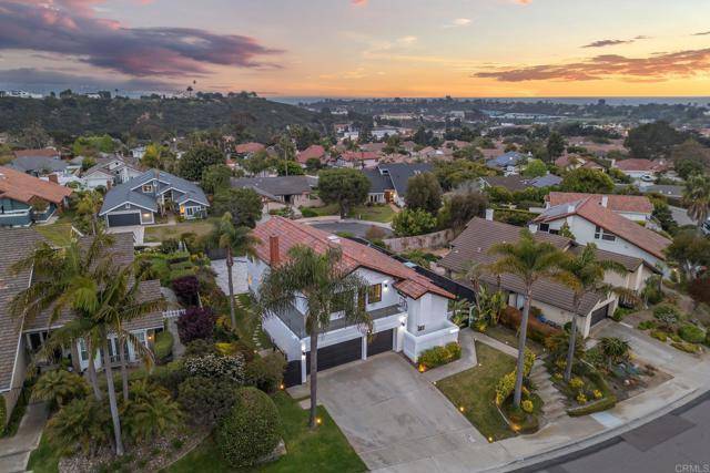 Solana Beach, CA 92075,1033 Via Mil Cumbres