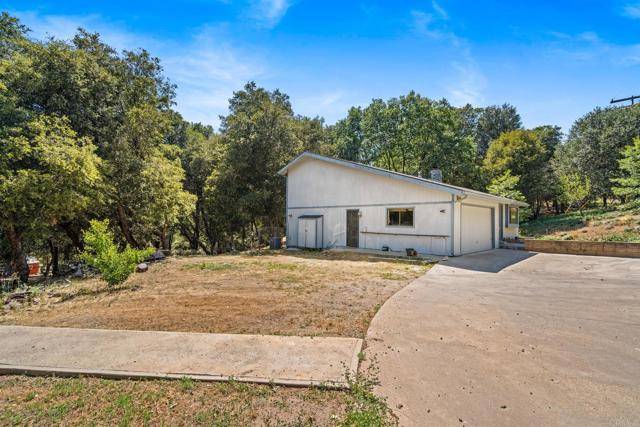 Julian, CA 92036,5041 Pine Ridge Avenue