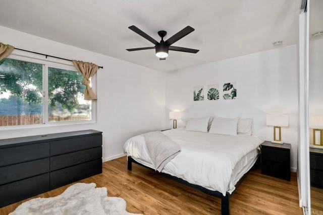 San Diego, CA 92114,5922 Flipper Drive