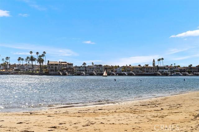 Corona Del Mar, CA 92625,2709 Cove