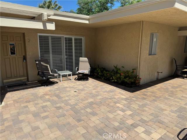 Palm Springs, CA 92262,290 S San Jacinto Drive #2