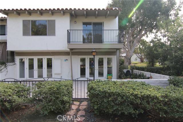 Newport Beach, CA 92660,500 Vista Grande