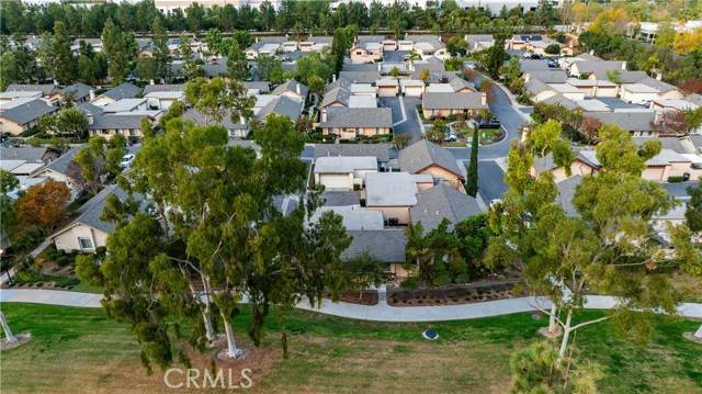 Laguna Hills, CA 92653,23002 Caminito Brisa #203