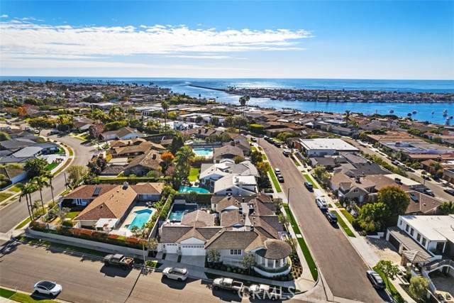 Corona Del Mar, CA 92625,1800 Tahuna Ter