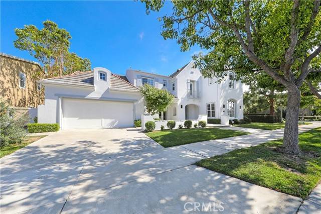 Newport Beach, CA 92660,34 Montgomery