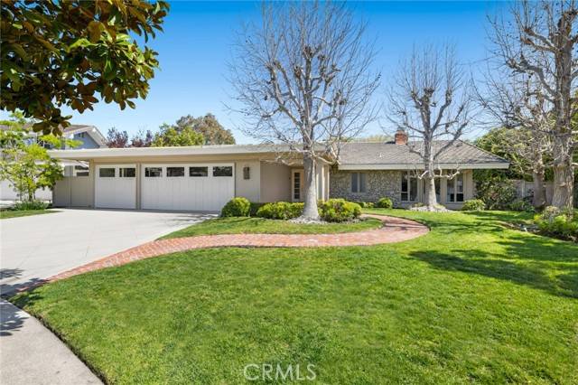 Corona Del Mar, CA 92625,2800 Lighthouse Lane