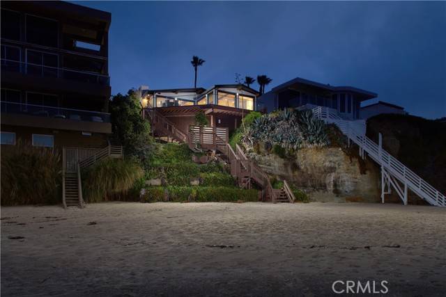 Laguna Beach, CA 92651,31081 Coast Highway