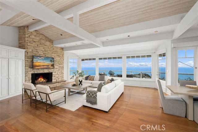 Laguna Beach, CA 92651,1201 Emerald Bay