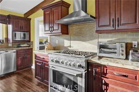 Fallbrook, CA 92028,2440 Los Alisos Drive