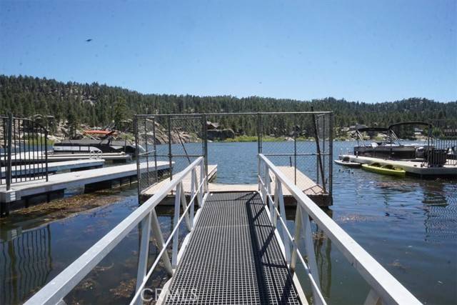 Big Bear Lake, CA 92315,39030 Willow Landing Road