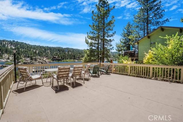 Big Bear Lake, CA 92315,39030 Willow Landing Road