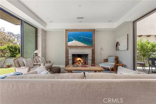 Corona Del Mar, CA 92625,507 Orchid Avenue