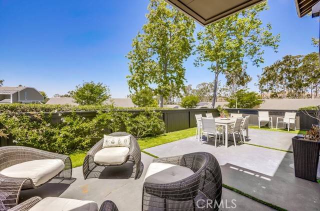 Irvine, CA 92603,2 Mill Creek #39