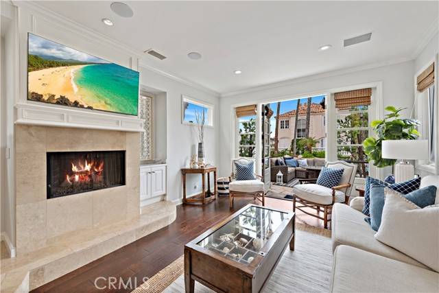 Corona Del Mar, CA 92625,315 Goldenrod Avenue