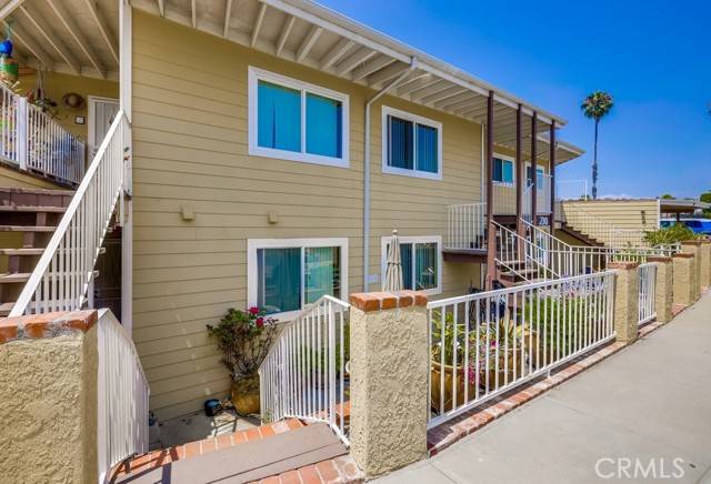 San Clemente, CA 92672,230 Avenida Montalvo