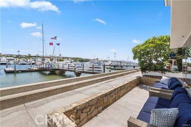 Newport Beach, CA 92662,121 E Bay Front