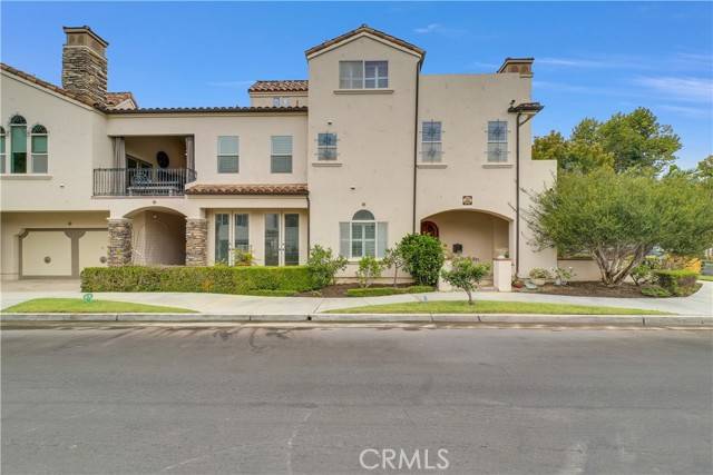 Corona Del Mar, CA 92625,2332 2nd Avenue