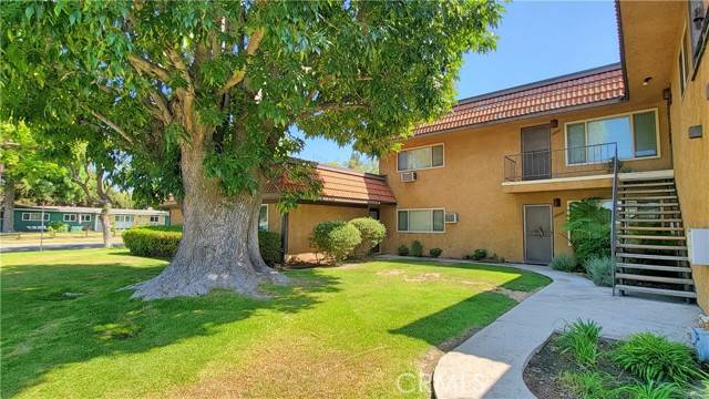 Yorba Linda, CA 92886,18006 Avolinda Drive