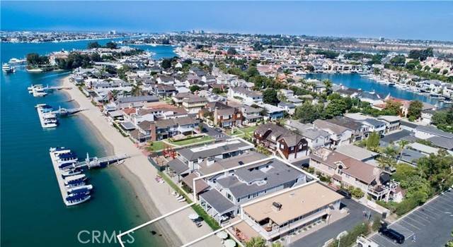 Newport Beach, CA 92660,62 Beacon Bay