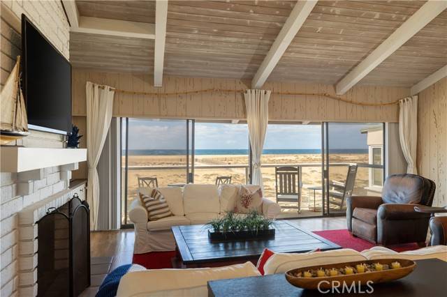Newport Beach, CA 92661,1303 E Balboa Boulevard