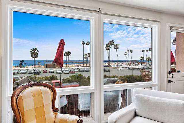 Corona Del Mar, CA 92625,3036 Breakers Drive