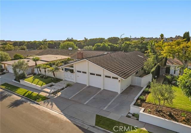 Corona Del Mar, CA 92625,1529 Keel Drive