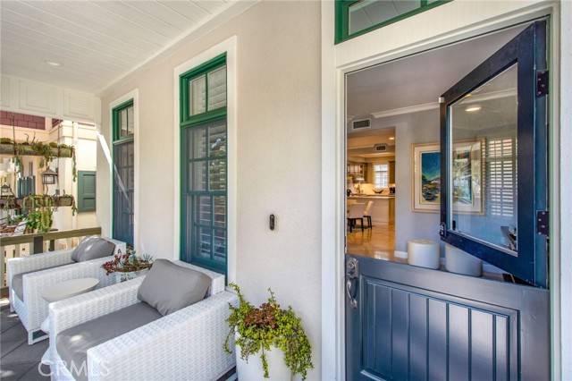 Corona Del Mar, CA 92625,2706 Bungalow Place