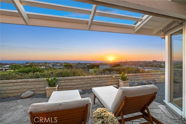 Corona Del Mar, CA 92625,1401 Seacrest Drive