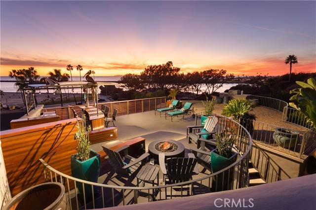 Corona Del Mar, CA 92625,2901 Ocean Boulevard