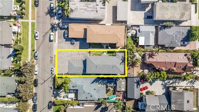 Costa Mesa, CA 92627,263 E 16th Place