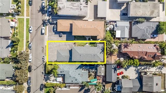 Costa Mesa, CA 92627,263 E 16th Place