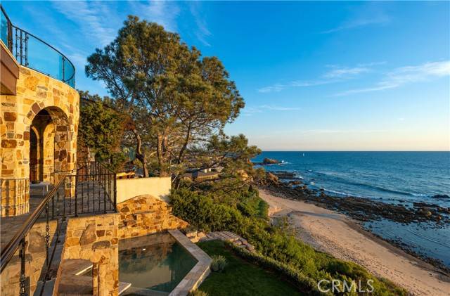 Corona Del Mar, CA 92625,177 Shorecliff Road