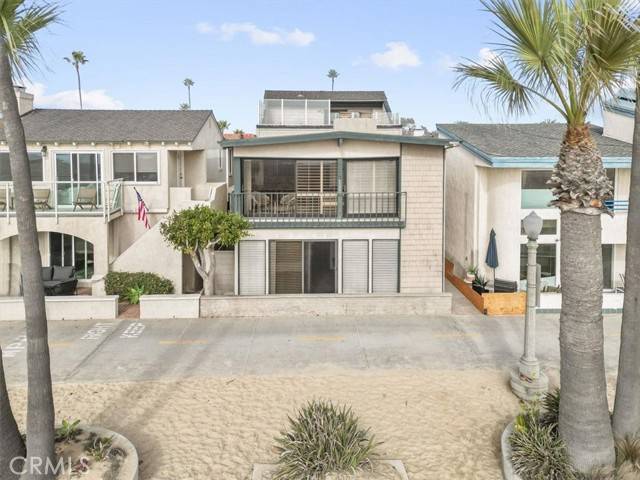 Newport Beach, CA 92663,1510 W Oceanfront