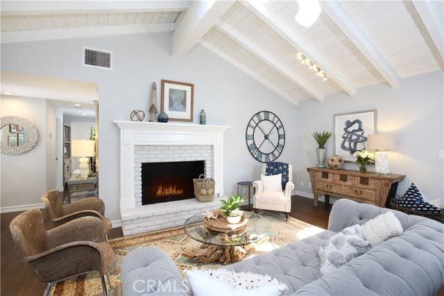 Corona Del Mar, CA 92625,554 Hazel Drive