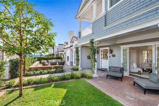 Corona Del Mar, CA 92625,215 Marigold Avenue