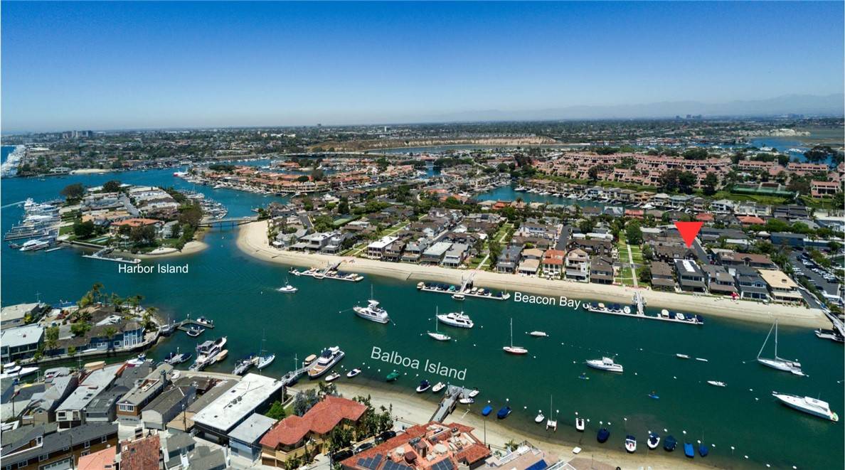 Newport Beach, CA 92660,28 Beacon Bay