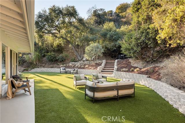 Sherman Oaks, CA 91403,4031 Deerhorn Drive